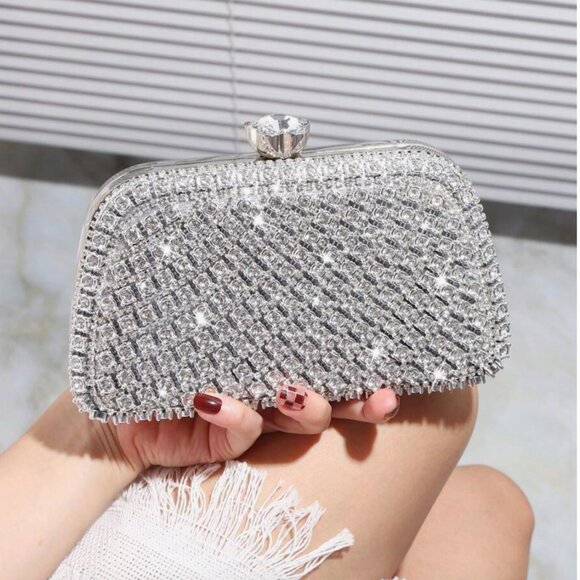 Luxurious Rhinestone Gemstone Evening Bag - Picture 3 of 10
